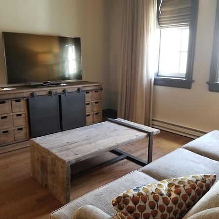 The Stella Hotel & Ballroom Kenosha Εξωτερικό φωτογραφία