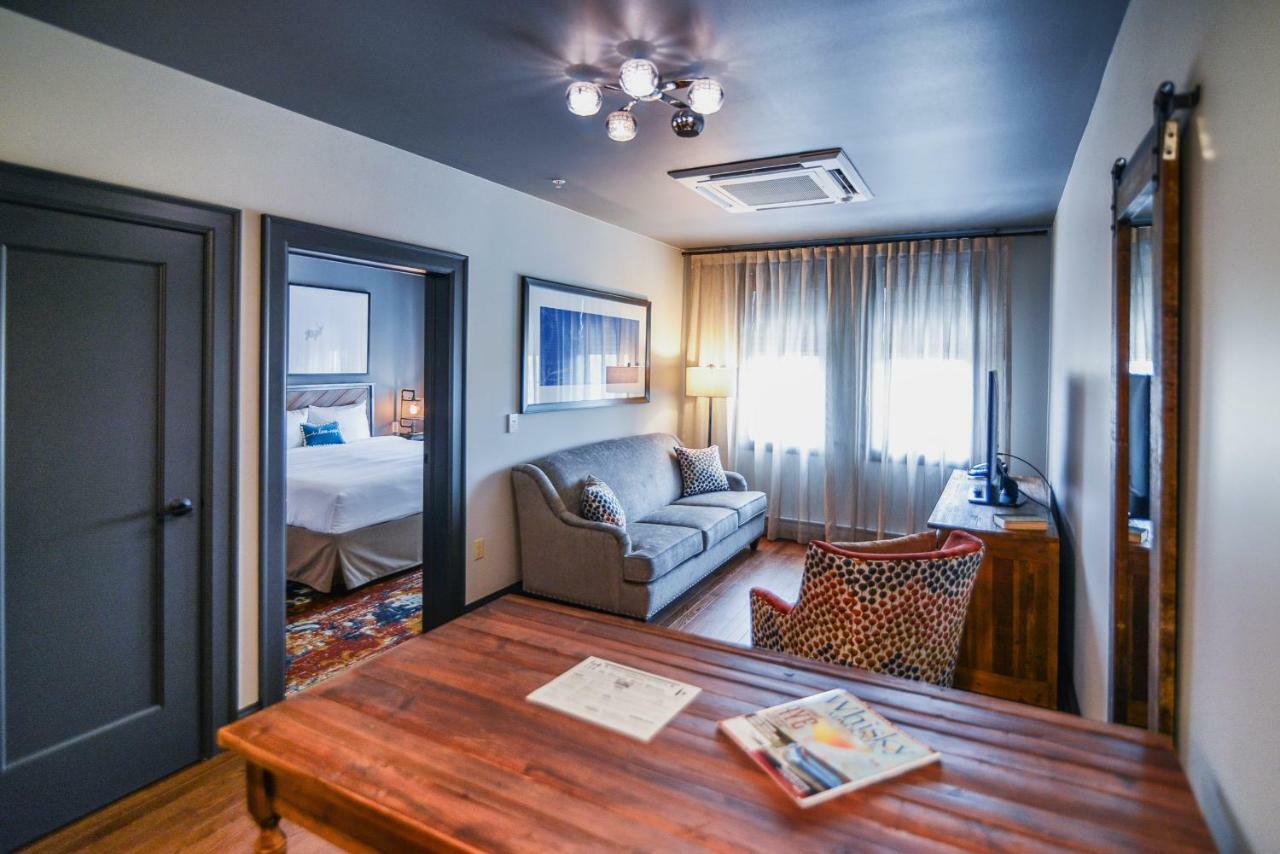 The Stella Hotel & Ballroom Kenosha Εξωτερικό φωτογραφία